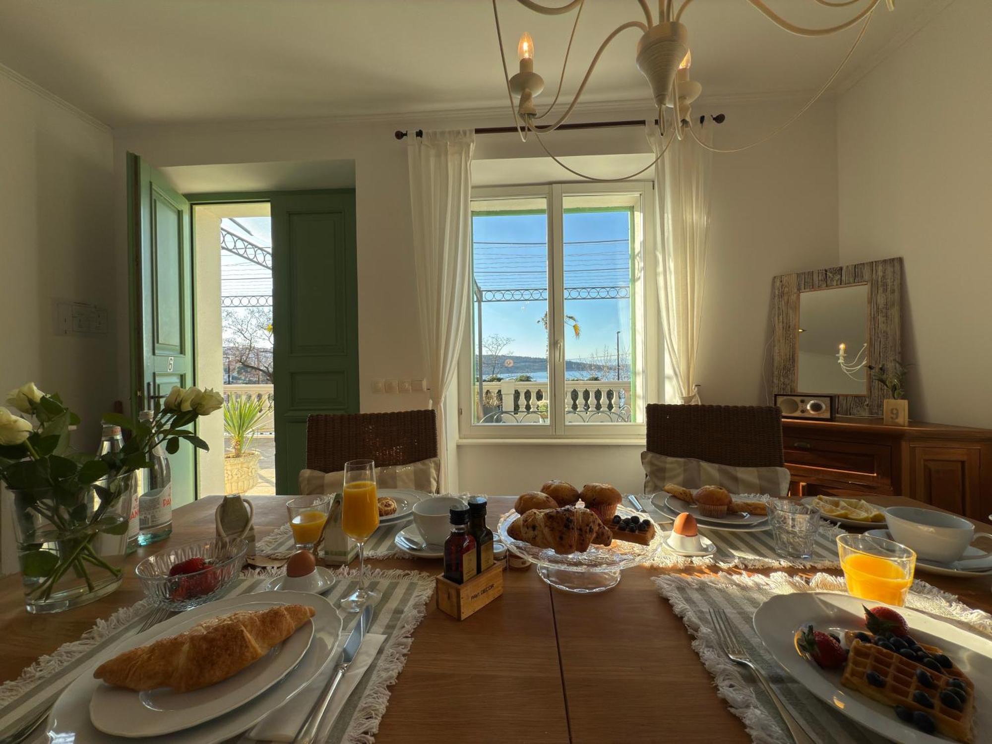 Pavi Apartments Vila Amalia 실로 외부 사진