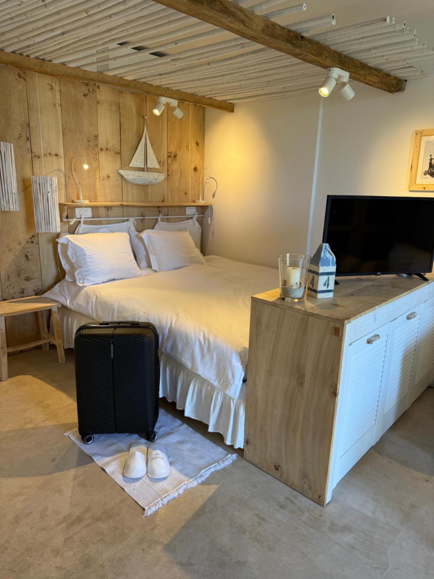Pavi Apartments Vila Amalia 실로 외부 사진