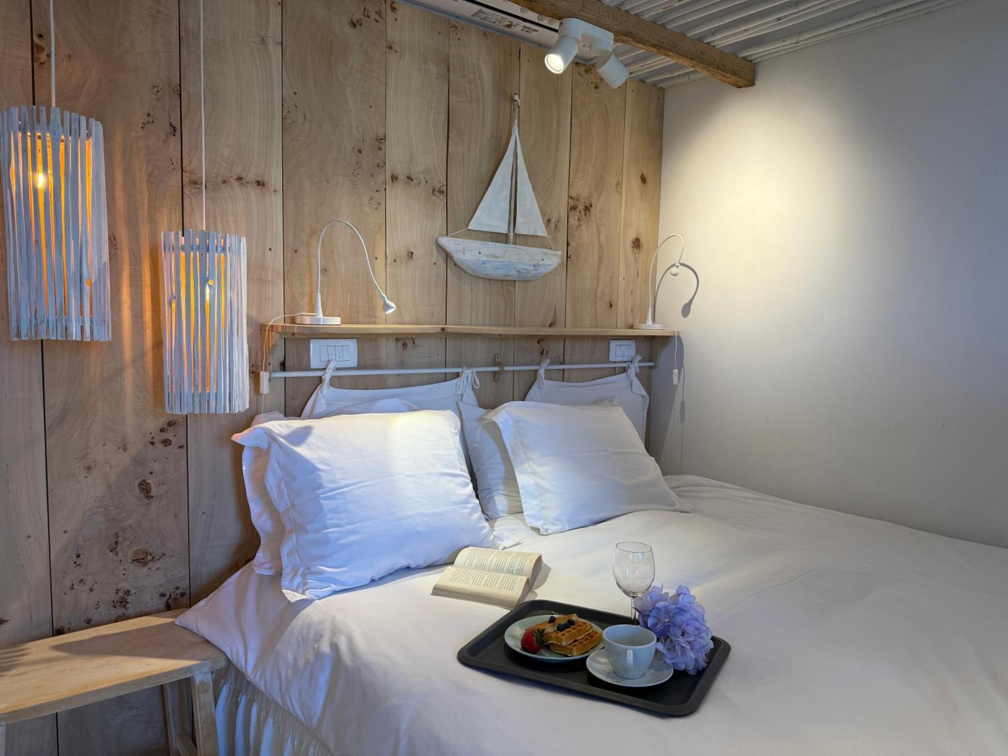 Pavi Apartments Vila Amalia 실로 외부 사진